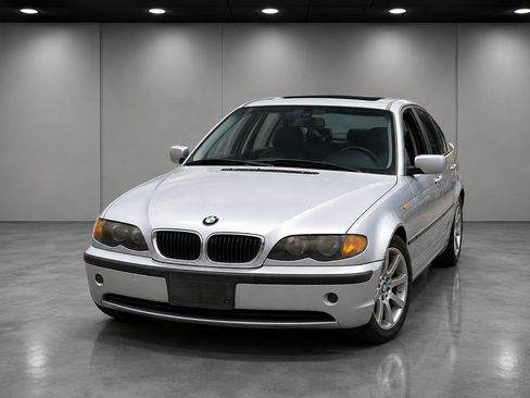 Used 2003 BMW 325i Sedan RWD image 8