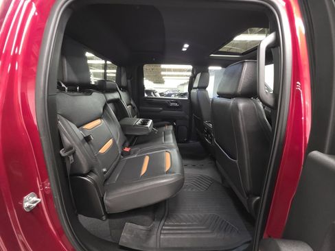 Used 2025 GMC Sierra 2500 AT4 w/ AT4 Premium Plus Package AWD/4WD image 26
