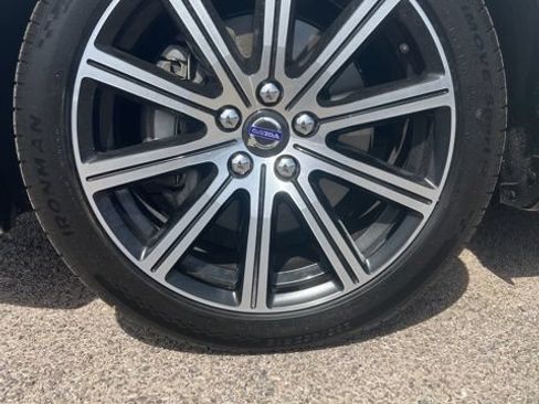 Used 2018 Volvo S60 T5 Inscription AWD/4WD image 33