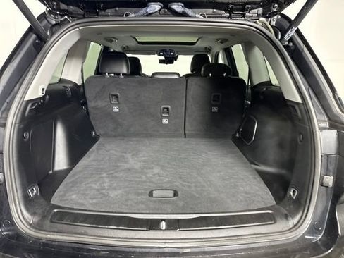 Used 2023 Jeep Grand Cherokee 4WD 4xe w/ Luxury Tech Group II image 25