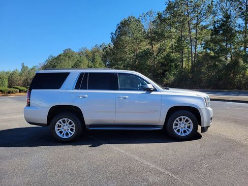 Used 2016 GMC Yukon SLE w/ Convenience Package image 6