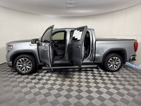 Used 2024 GMC Sierra 1500 Denali w/ Denali Reserve Package AWD/4WD image 4