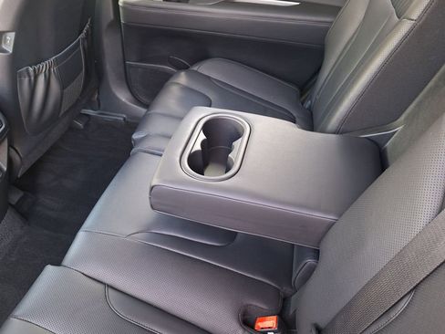 Used 2023 Hyundai Palisade SEL image 12