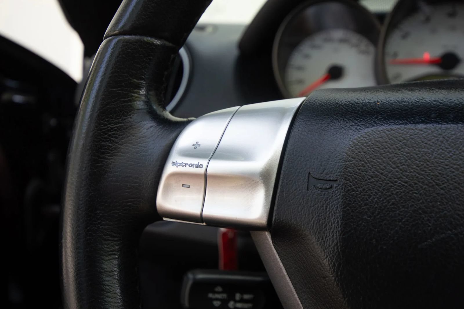 Used 2008 Porsche Boxster S RWD image 50