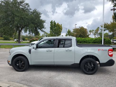 Used 2022 Ford Maverick Lariat w/ Lariat Luxury Package image 4