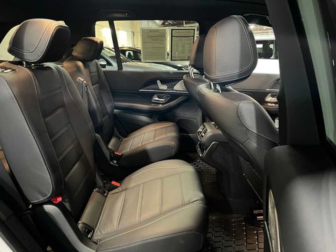 Used 2026 Mercedes-Benz GLS 450 4MATIC image 13