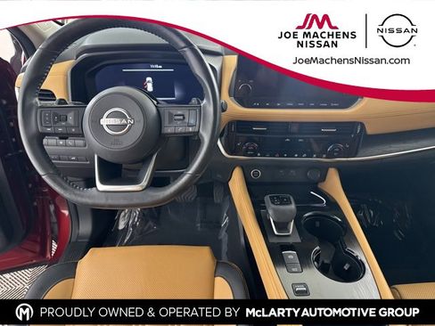 Used 2023 Nissan Rogue Platinum w/ Platinum Premium Package image 27