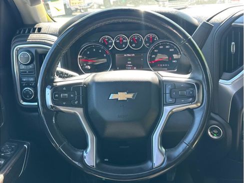 Used 2023 Chevrolet Silverado 2500 LT w/ Convenience Package AWD/4WD image 16