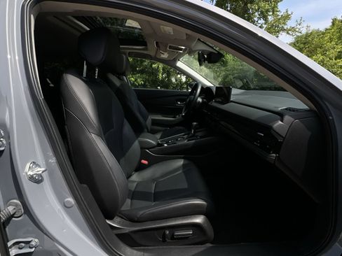 Used 2024 Honda Accord Touring image 40