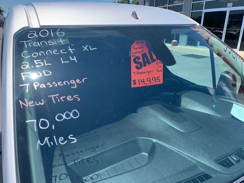 Used 2016 Ford Transit Connect XL FWD image 3
