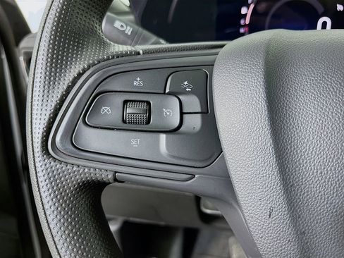 Used 2025 Buick Envista Preferred image 15