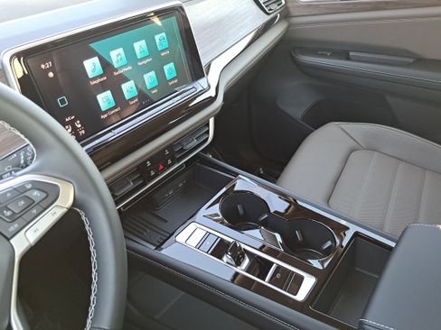 New 2026 Volkswagen Atlas SEL image 26