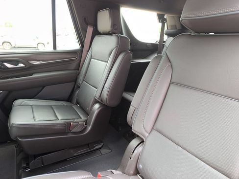 Used 2021 GMC Yukon Denali AWD/4WD image 13