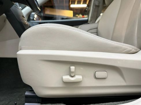 Used 2013 Subaru Outback 2.5i Limited image 9