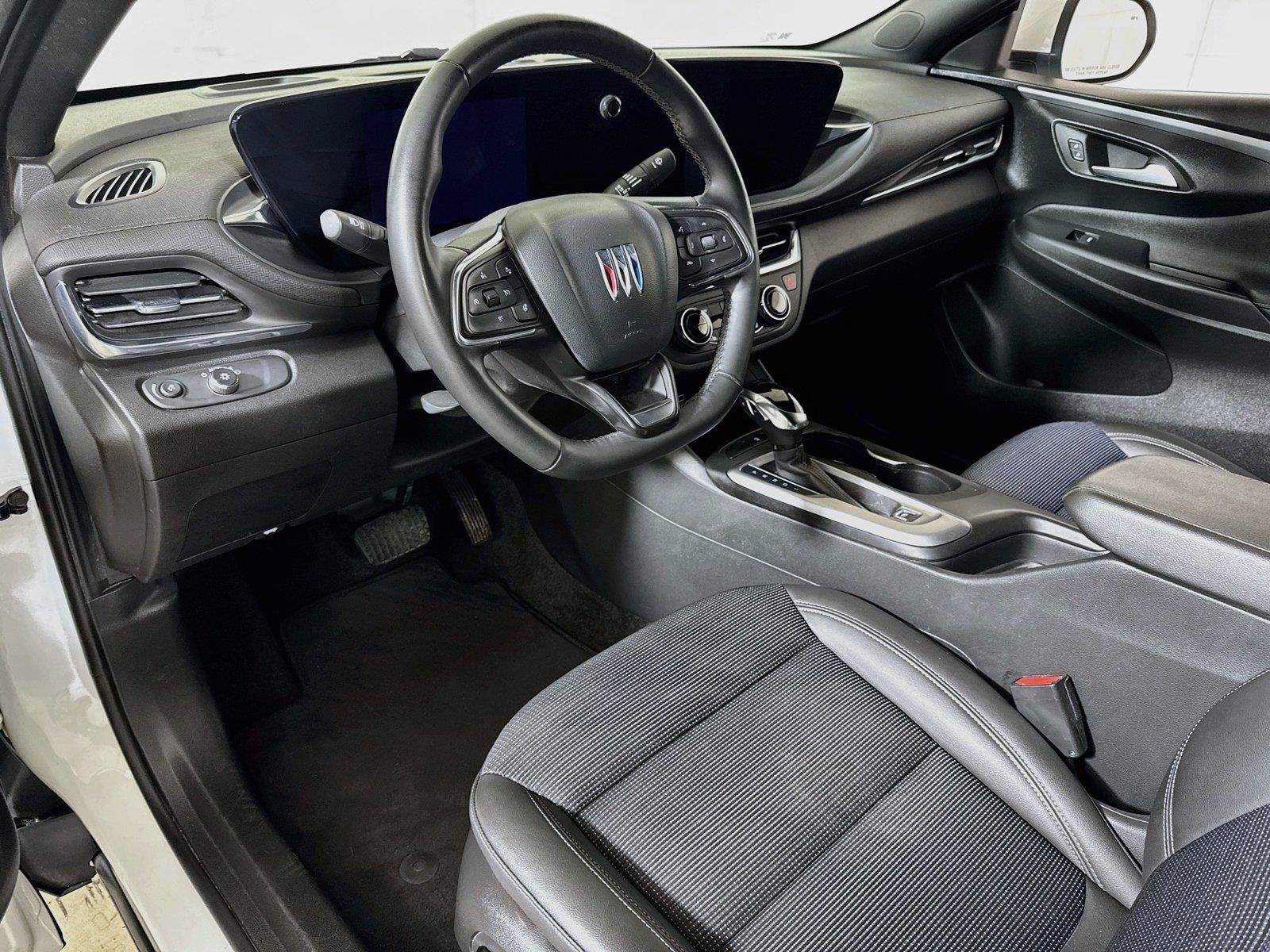 Certified 2024 Buick Envista Preferred w/ Convenience I Package FWD image 7