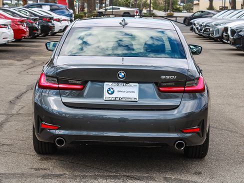 Used 2019 BMW 330i Sedan w/ Driving Assistance Package RWD image 5