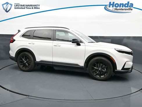Used 2023 Honda CR-V Sport image 9