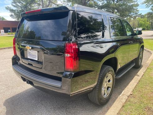Used 2019 Chevrolet Tahoe LS RWD image 5
