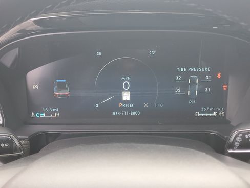 New 2026 Lincoln Corsair Premiere image 19