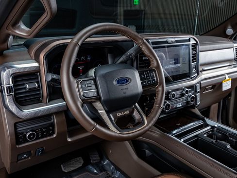 Used 2026 Ford F250 King Ranch w/ Chrome Package image 17