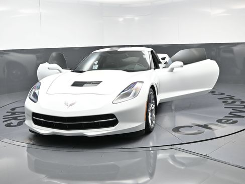 Used 2014 Chevrolet Corvette Stingray Coupe w/ 2LT Preferred Equipment Group RWD image 20