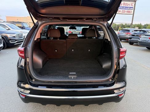 Used 2022 Kia Sportage LX FWD image 11