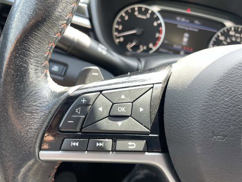 Used 2023 Nissan Altima 2.5 SR w/ SR Premium Package FWD image 20