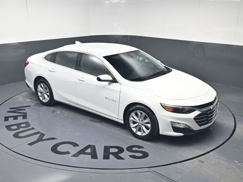 Certified 2025 Chevrolet Malibu LT image 33