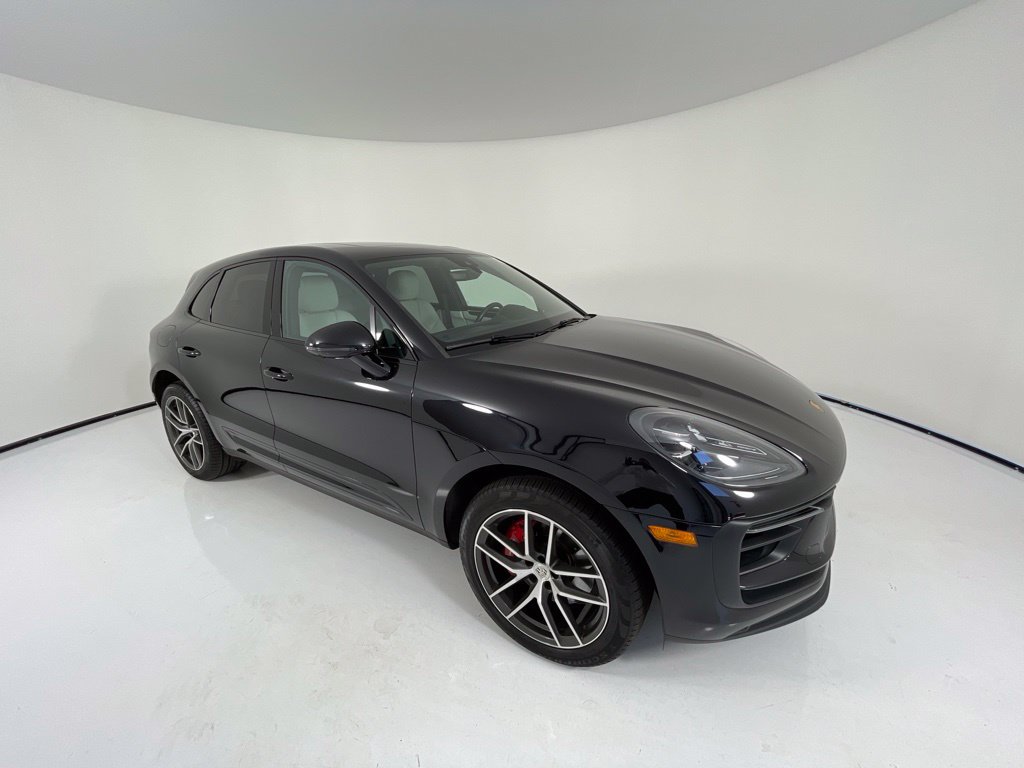 Used 2023 Porsche Macan S AWD/4WD image 8