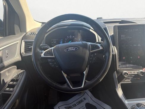 Used 2024 Ford Edge SEL image 14