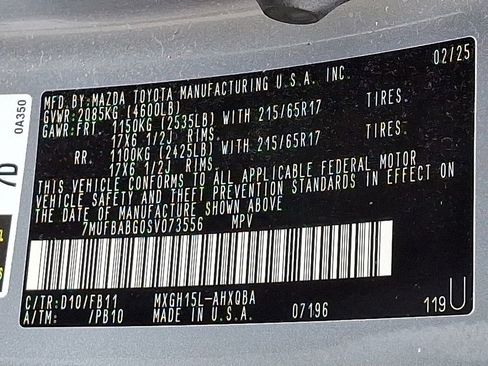 Used 2025 Toyota Corolla Cross AWD Hybrid image 25