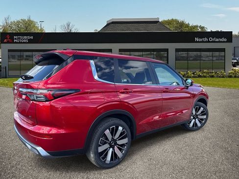 New 2026 Mitsubishi Outlander SE FWD image 6