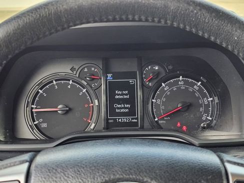 Used 2022 Toyota 4Runner SR5 image 10