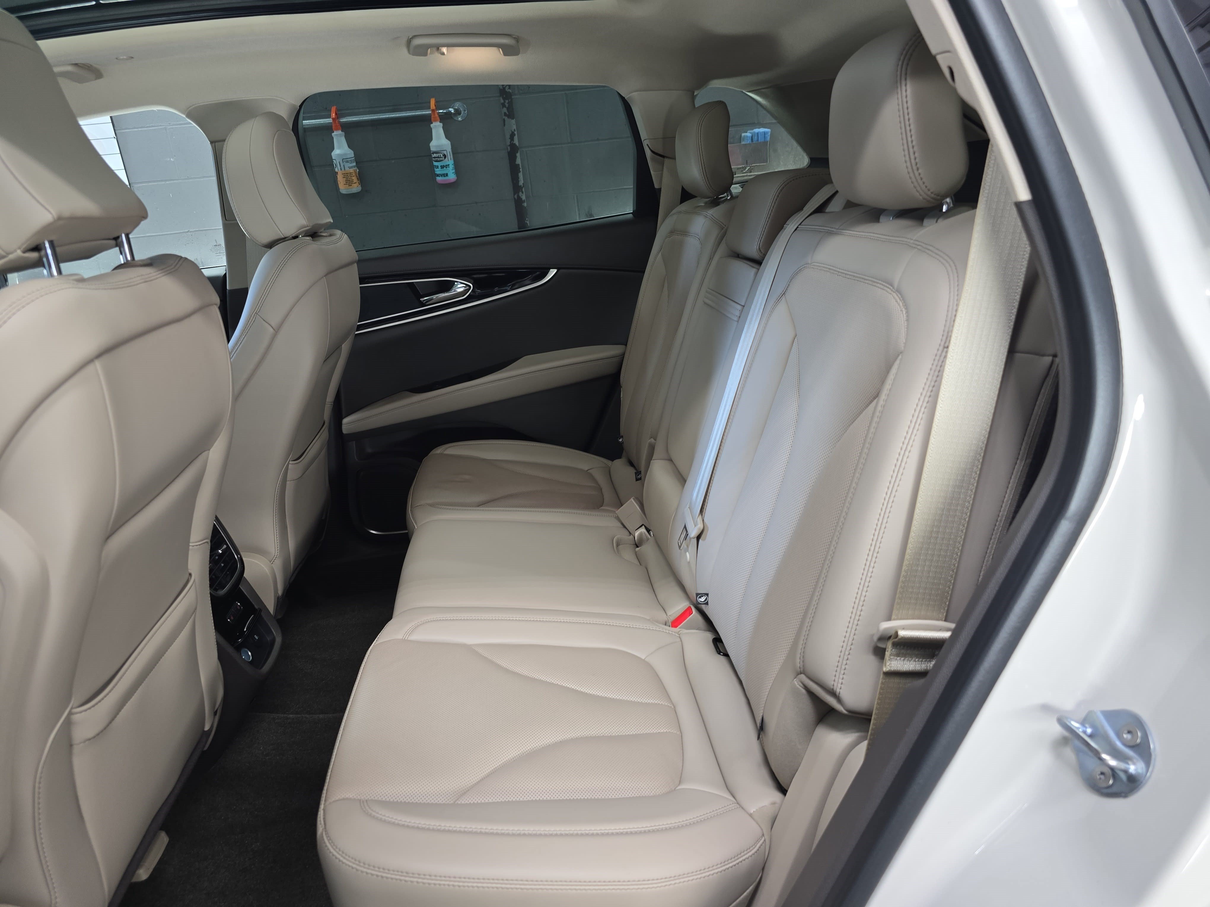 Certified 2023 Lincoln Nautilus Reserve AWD/4WD image 13