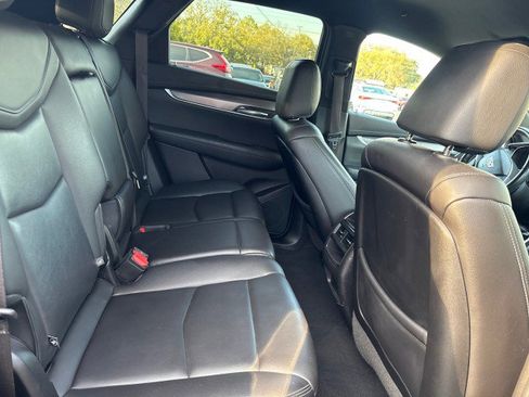 Used 2021 Cadillac XT5 Luxury image 12