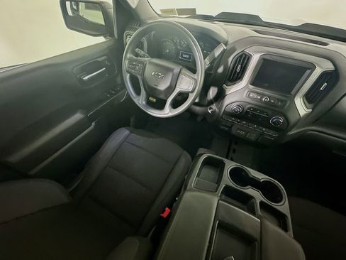 Used 2024 Chevrolet Silverado 1500 Custom Trail Boss w/ Midnight Edition image 9