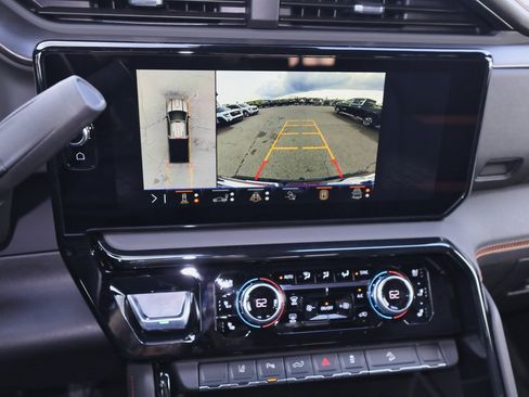 New 2026 GMC Sierra 3500 AT4 w/ AT4 Premium Plus Package image 17