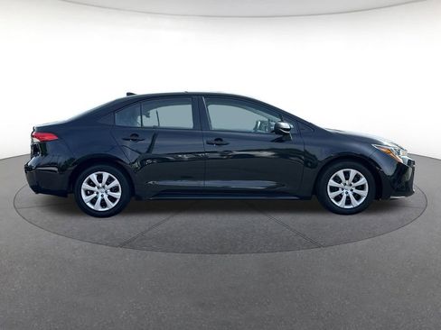 Used 2024 Toyota Corolla LE FWD image 7