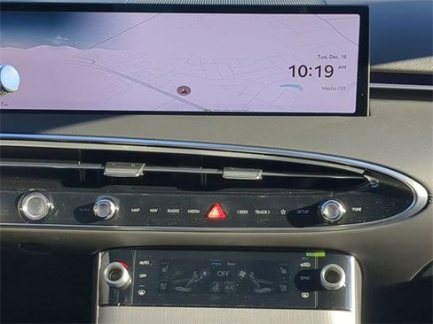 New 2026 Genesis GV70 2.5T Advanced image 17