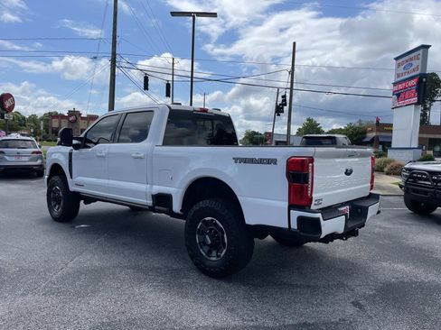 Used 2024 Ford F250 Lariat w/ Tremor Off-Road Package AWD/4WD image 6