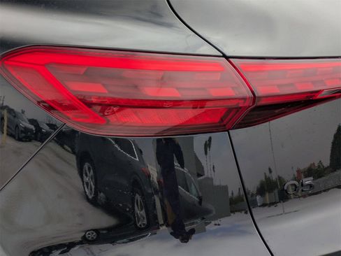 New 2025 Audi Q5 Premium Plus image 14
