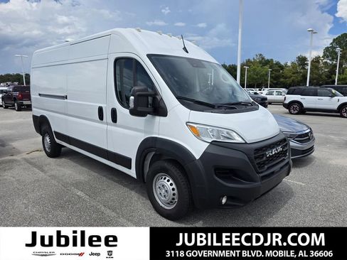 Used 2025 RAM ProMaster 2500 w/ Convenience Group FWD image 1
