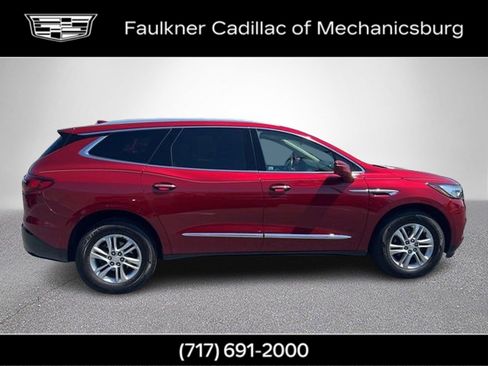 Used 2020 Buick Enclave Essence w/ Sound and Sites Package image 3