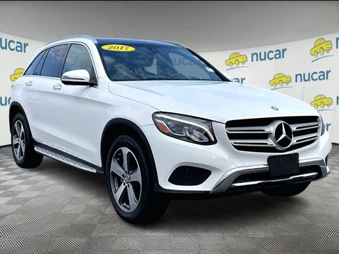 Used 2017 Mercedes-Benz GLC 300 4MATIC image 1