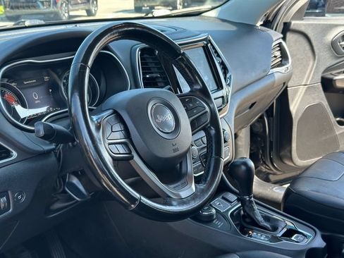 Used 2020 Jeep Cherokee Limited AWD/4WD image 27