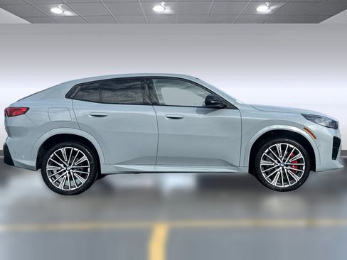 New 2026 BMW X2 xDrive28i w/ Technology Package image 7