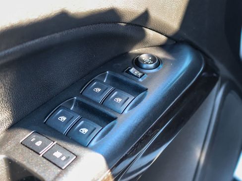 Used 2017 GMC Canyon SLT AWD/4WD image 22