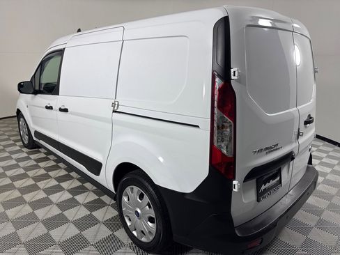 Used 2020 Ford Transit Connect XL image 8