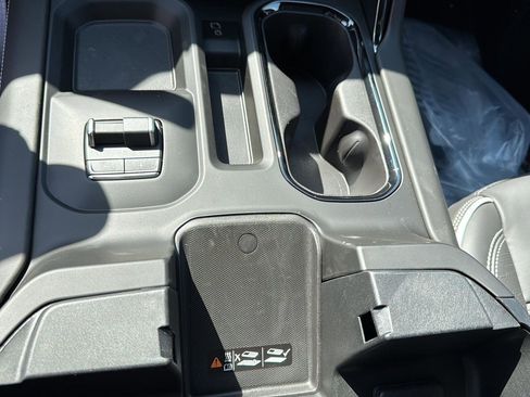 New 2026 GMC Sierra 2500 AT4X AWD/4WD image 18