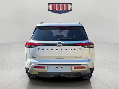 New 2025 Nissan Pathfinder Platinum